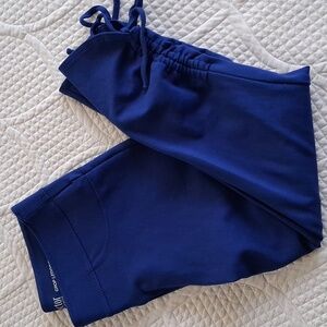Slim Factor by Investments Blue Crop Leggings - M